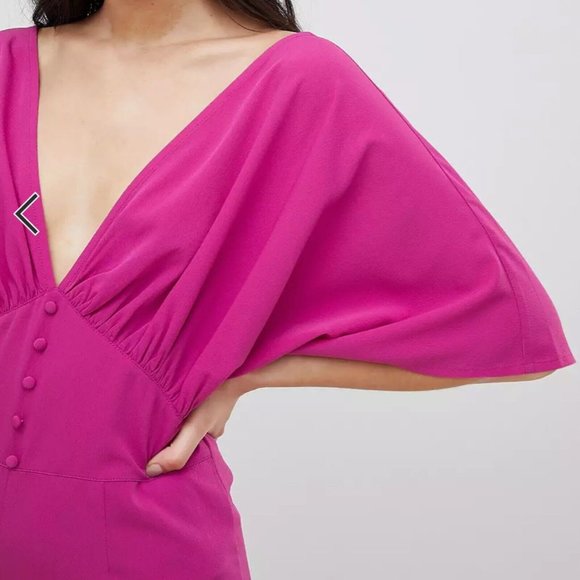 NWT ASOS Design Magenta Tea Jumpsuit With Kimono Sleeve And Button Detail Size 4 - Picture 2 of 12